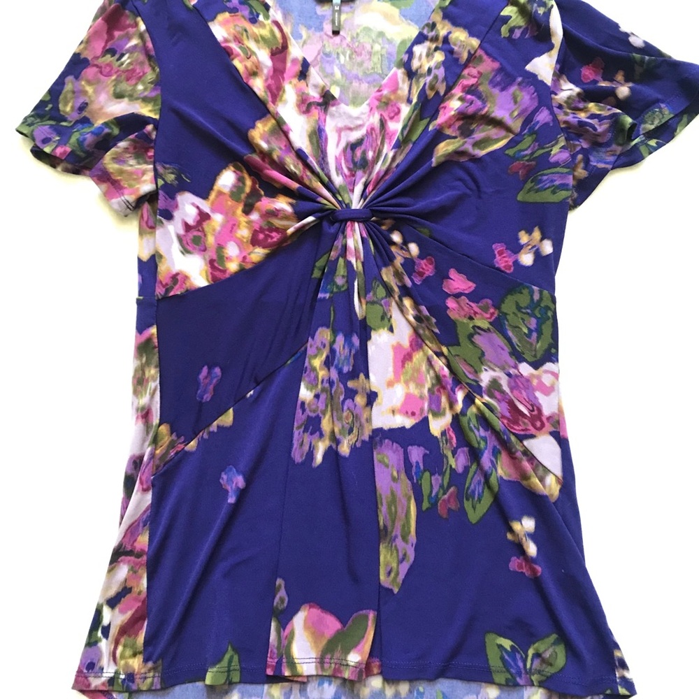 Daisy Fuentes purple floral blouse!